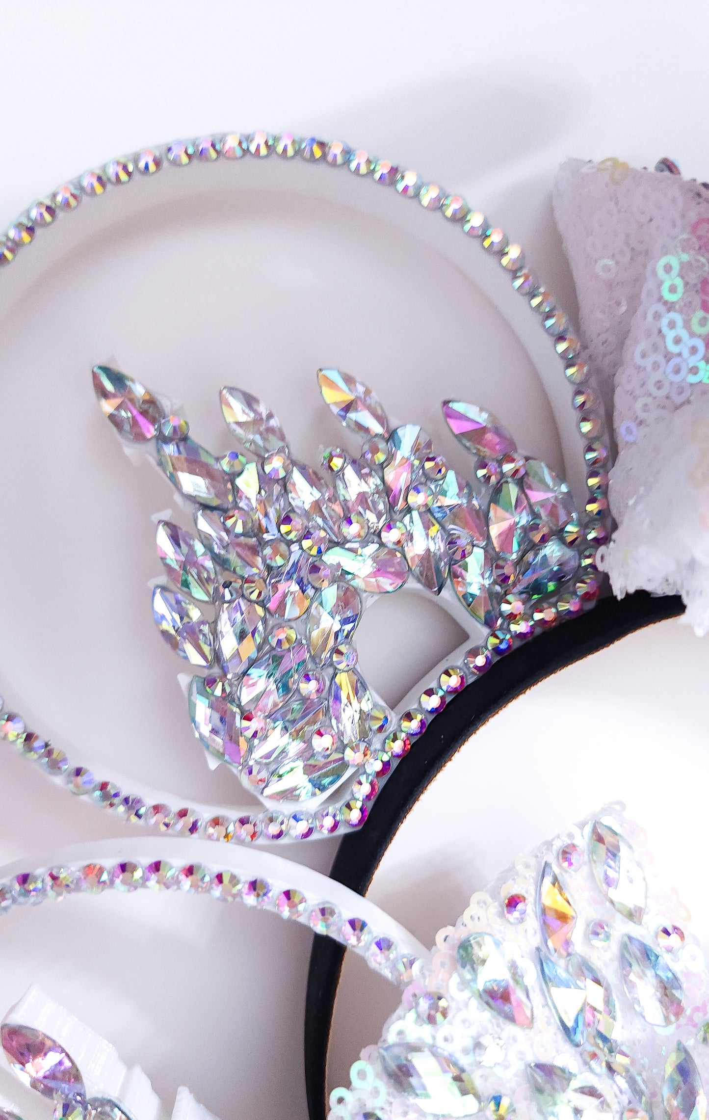 WHITE castle big crystal rhinestone style