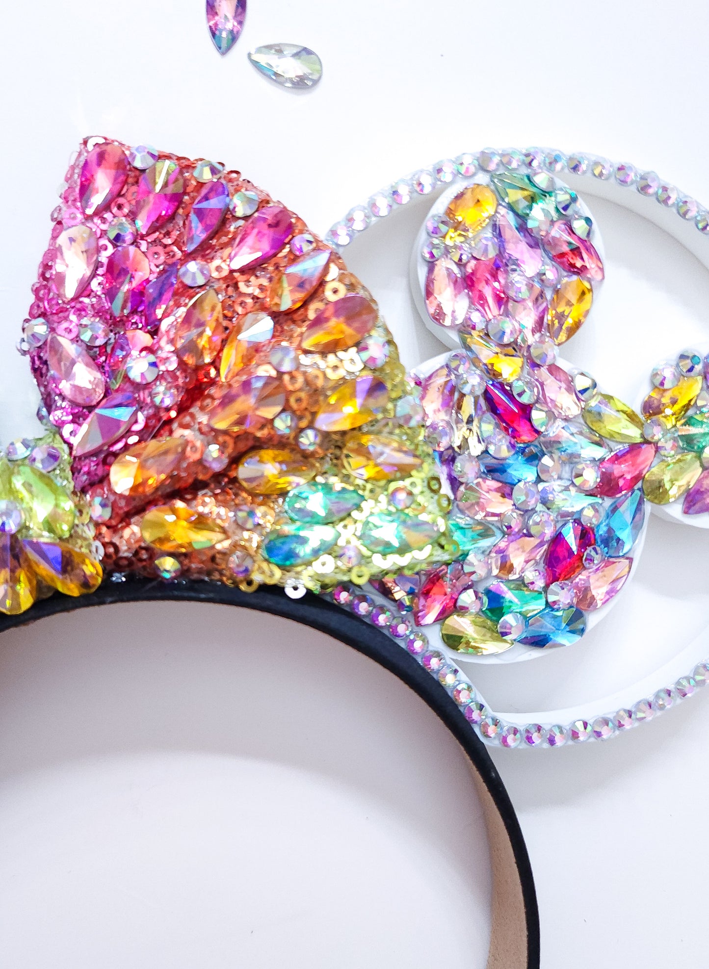 RAINBOW Mouse shape big crystal rhinestone style