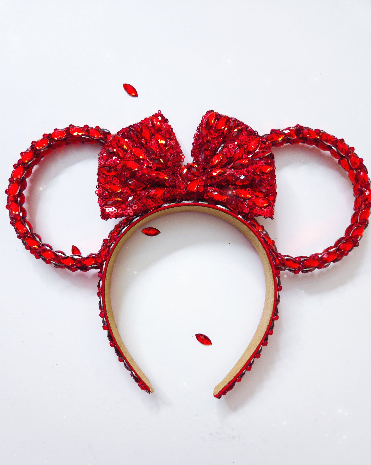 RED-THE MAGICAL rhinestone rings with bow or no bow